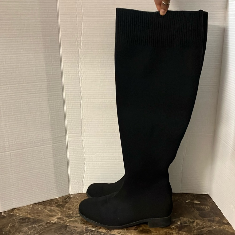 Torrid over the knee , blk stretch boots